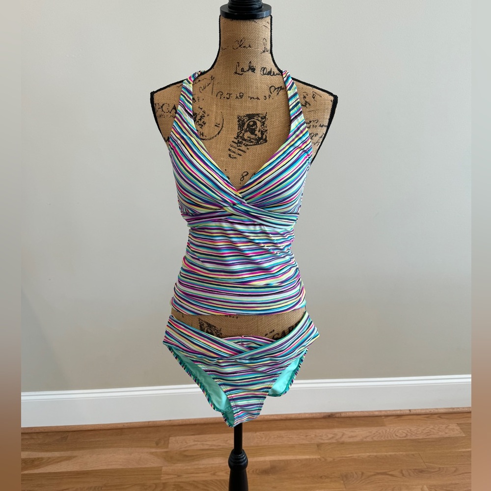 Athleta women’s swimwear tankini top and bikini bottom jewel stripes